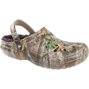 camo crocs size 7