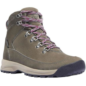 non insulated hiking boots