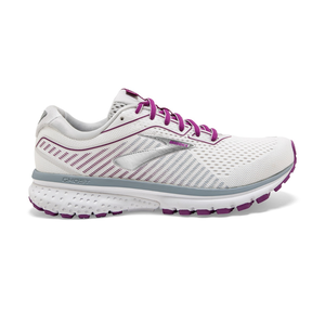 brooks ghost size 6.5