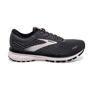 brooks 8.5 wide womens