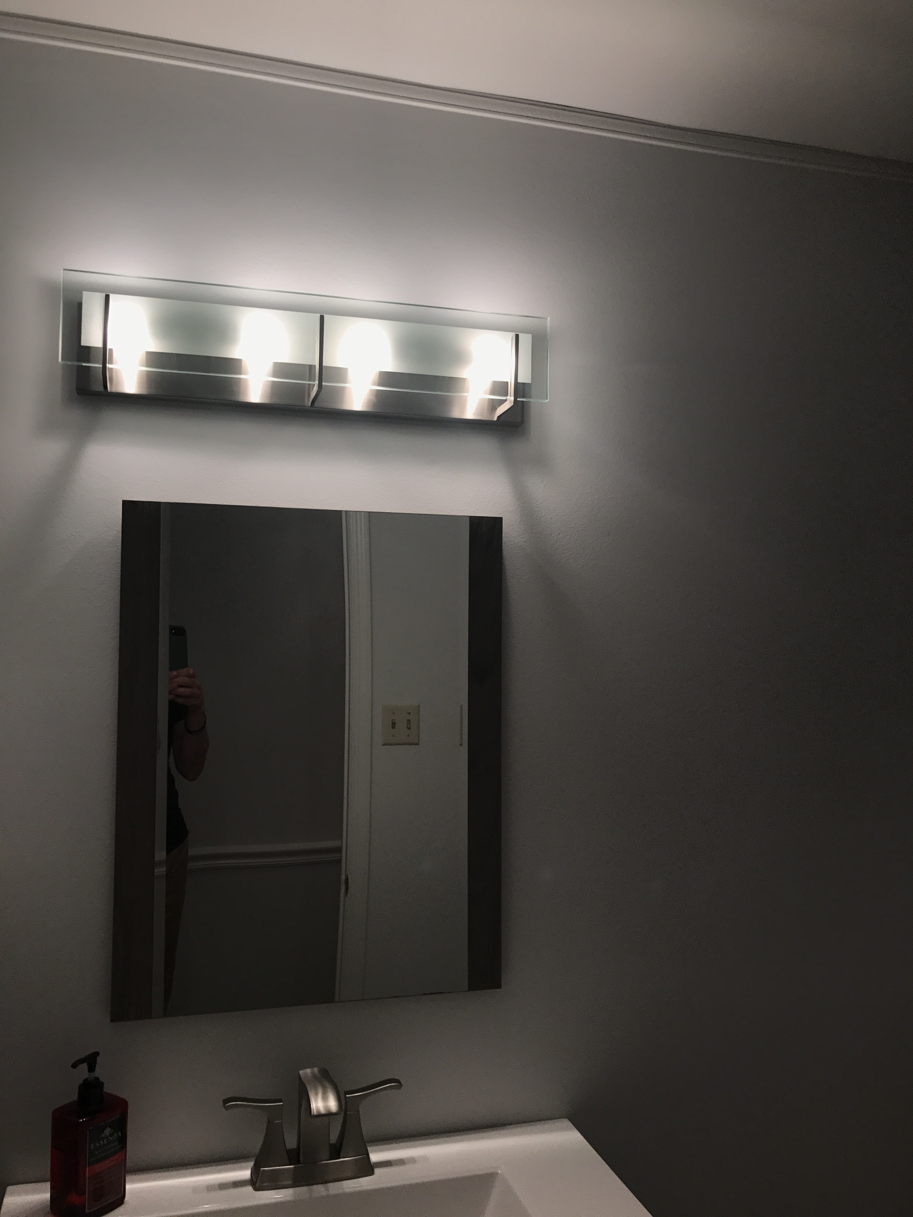 hinkley latitude vanity light