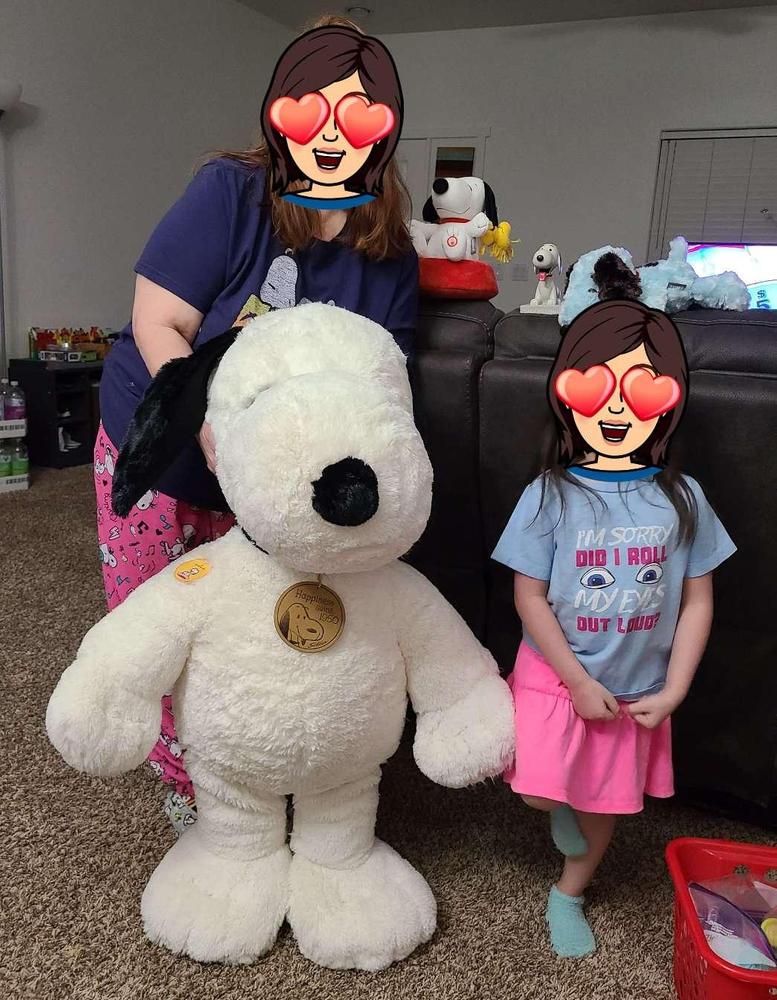 hallmark jumbo classic snoopy plush