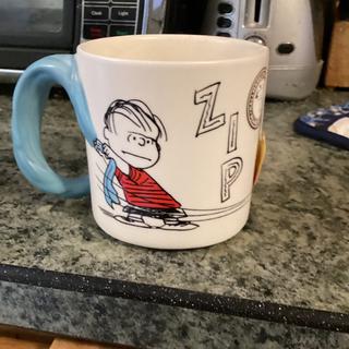 Peanuts Linus And Snoopy Dimensional Blanket Mug Oz Mugs Teacups Hallmark