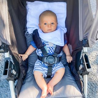 britax b lively newborn