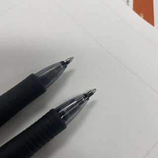 Pilot G2 Retractable Gel Pens, Extra Fine Point, 0.5mm, Black Ink