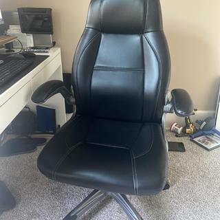 Staples torrent bonded discount leather manager chair