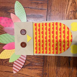 Craftykins // Oven Mitt Turkey Puppet - Babiekins Magazine