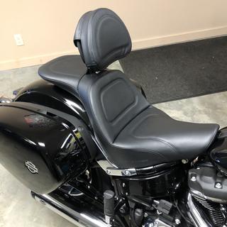 Saddlemen Black Explorer Seat w/Driver Backrest - 818-29-030