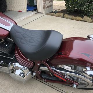 Danny Gray Flame Stitch Speedcradle Solo Seat - 21-714F Harley