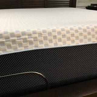 Gruve 14 Inch Memory Foam King Mattress in a Box | Ashley Furniture ...