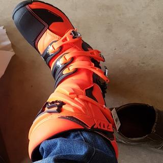 fox comp 5 boots orange