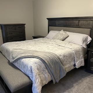 Cambridge Bed | Raymour & Flanigan