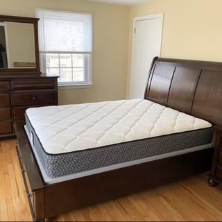 Clarion platform outlet bed