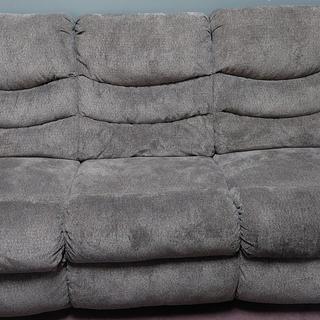 Southgate Reclining Sofa | Raymour & Flanigan