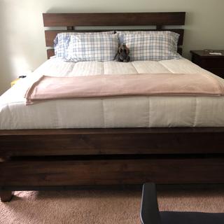 Santa Cruz Bed | Raymour & Flanigan