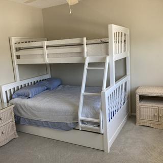 Jordan Twin-Over-Full Bunk Bed w/ Trundle | Raymour & Flanigan