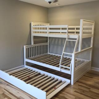 Jordan Twin-over-full Bunk Bed W  Trundle 