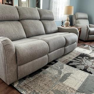 Waverly Power Sofa w/Power Headrest | Raymour & Flanigan