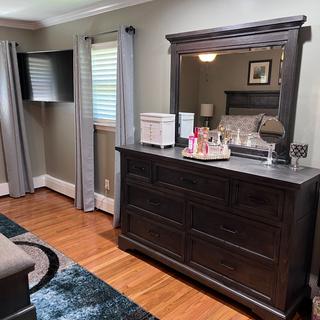 Cambridge bedroom set raymour and deals flanigan