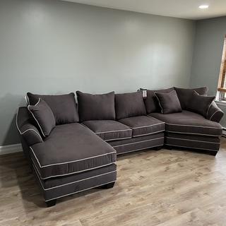 Foresthill 3-pc. Left Hand Facing Sectional Sofa | Raymour & Flanigan