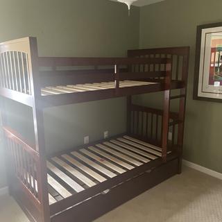 Jordan Twin-Over-Twin Bunk Bed w/ Trundle | Raymour & Flanigan