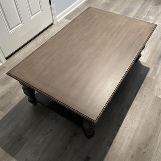 Charleston Rectangular Cocktail Table | Raymour & Flanigan