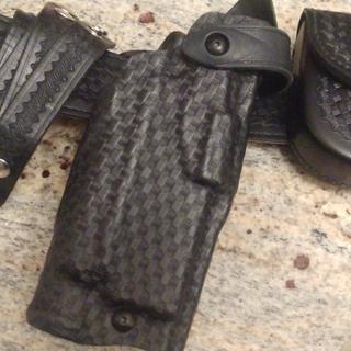 Safariland® Model 6360 ALS®/SLS Level III Retention™ Mid Ride Duty Holster  