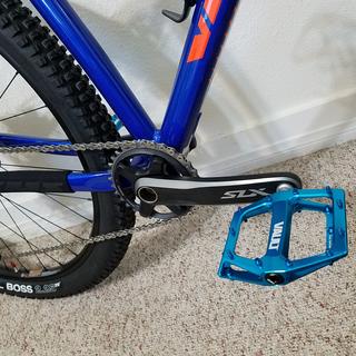 heavy duty bike pedals