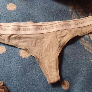 Tanga Calvin Klein