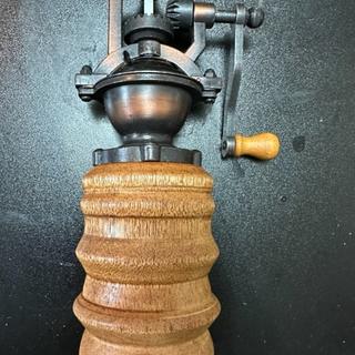 Antique Style Pepper Mill and Salt Mill Set in Ziricote