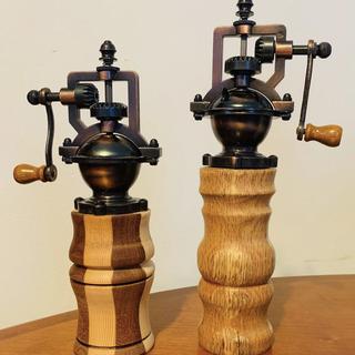 Antique Style Pepper Mill and Salt Mill Set in Ziricote