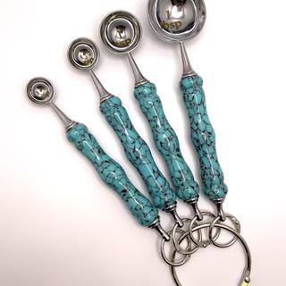 Measuring Spoons, 4-piece set includes: 1/4 teaspoon, 1/2 – Richard's  Kitchen Store