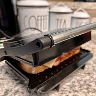 Buy Homesmart Black 2-Slice Press Grill with Non-Stick Coating and Floating  Hinge System at ShopLC.