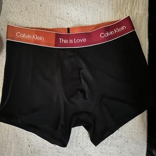 Calvin Klein Mens This is Love Pride Mesh Underwear : : Clothing,  Shoes & Accessories