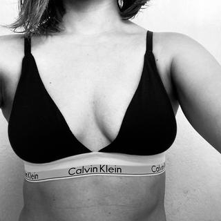 Calvin Klein Underwear Modern Cotton Naturals Light Lined Triangle