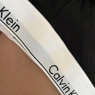 Calvin Klein Modern Cotton Unlined Triangle Bra, Black, Medium 