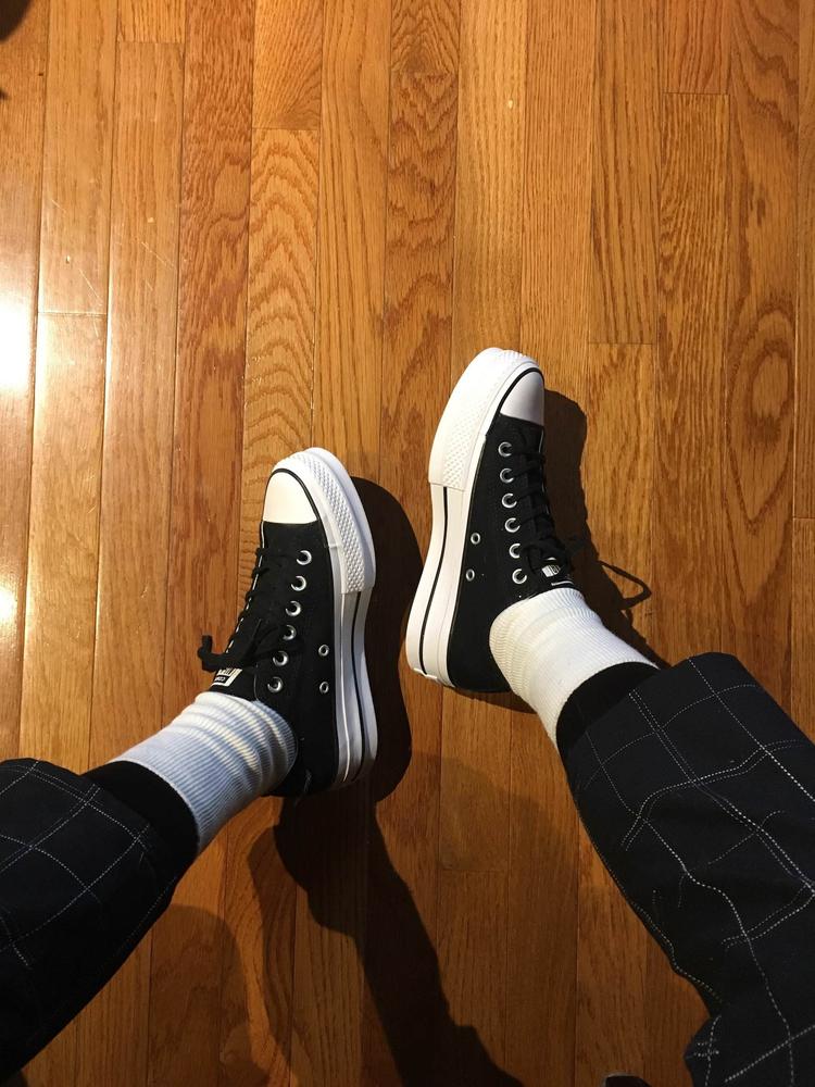 do converse shoes run big or small