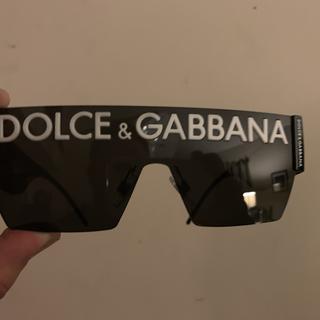 Dolce & Gabbana DG2233 Sunglasses | 01/87 Black / violet gradient dark grey  Lens 43-143-145 