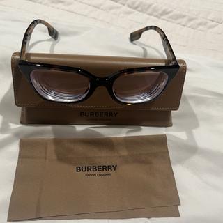 Burberry BE2347 EVELYN | 3942 Black 52-19-140 | Rated , 10 Reviews. |  0BE2347 3942 52 