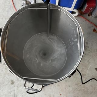 Cleaning whirlpool