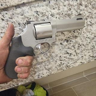 Taurus 44 Tracker Double-Action Revolver