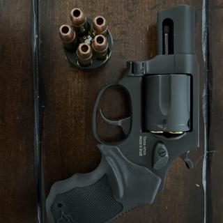 Taurus 605 calibre .357 Magnum 