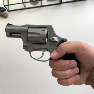 Taurus 856 Revolver, 38 spl 2 6 Round, 285621MA