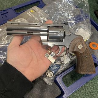 Colt Python 357 Magnum 4.25in Stainless Revolver - 6 Rounds | Sportsman's Warehouse