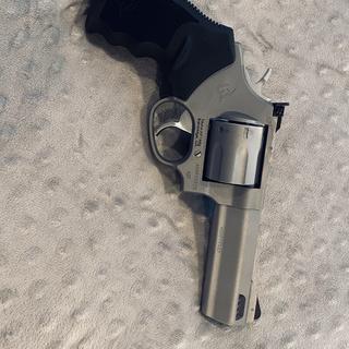 Taurus Raging Hunter 357 Magnum 5.13in Black Revolver - 7 Rounds