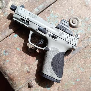 SMITH & WESSON M&P 2.0 9MM SPECIAL EDITION BULL SHARK GREY