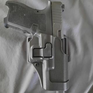 Details about   CQC Pistol Holster Glock 17 Tactical Gun Holster for SERPA Glock 19 17 18 23 32 