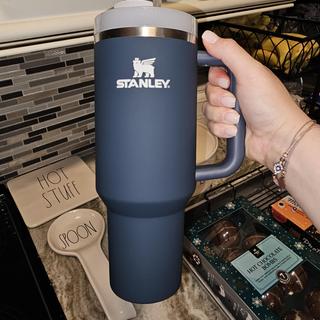 🔥STANLEY THE QUENCHER H2.0 FLOWSTATE TUMBLER (SOFT MATTE) | 40 OZ STORMY  SEA 🔥