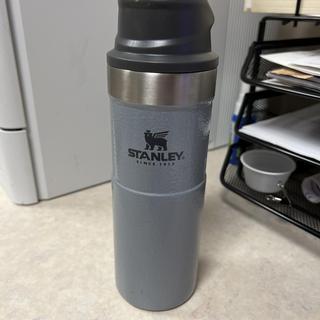 Stanley Classic Trigger Action Travel Mug 16 oz & 20 oz –Leak Proof +  Packable Hot & Cold Thermos