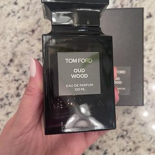 Shop Tom Ford Oud Wood Eau de Parfum | Saks Fifth Avenue